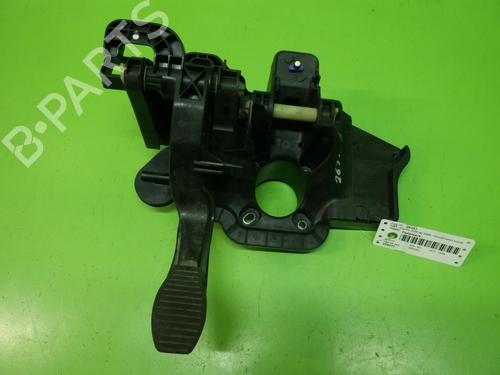 Used Pedal FIAT FIORINO Box Body/MPV (225_) 1.3 D Multijet (225BXD1A, 225BXB1A, 225BXB11) (75 hp) 6362543
