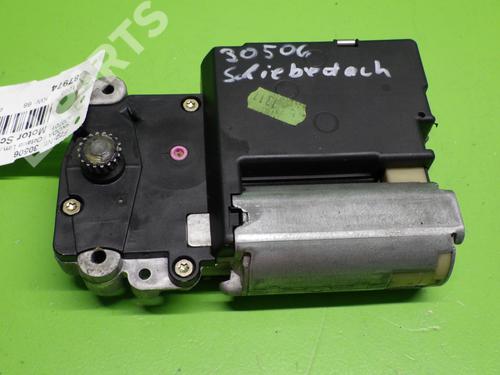 Motor do tecto de abrir SKODA OCTAVIA I (1U2) 1.9 TDI (90 hp) 11821651