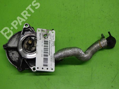 Used Vacuum pump AUDI A4 B6 (8E2) 2.5 TDI quattro (180 hp) 10927350
