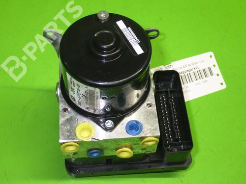 Used ABS pump BMW 1 (E87) 116 i (115 hp) 6596828
