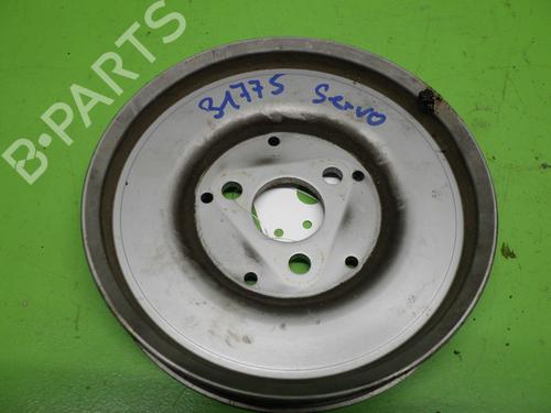 Used Pulley AUDI A4 B5 Avant (8D5) 2.4 quattro (165 hp) 24135304