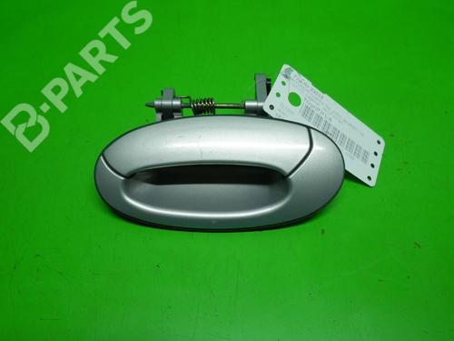 Used Rear left exterior door handle HYUNDAI LANTRA II Estate (J-2) 1.6 16V (114 hp) 6352703