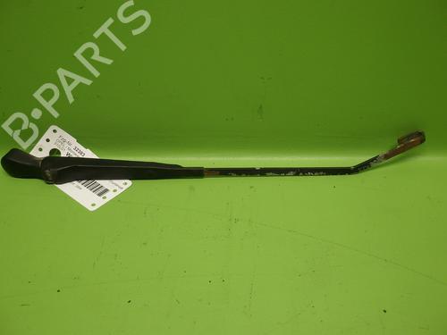 Used Rear windshield wiper arm OPEL MONTEREY B (M98) 3.5 V6 24V (UBS26D, UBS26G) (215 hp) 31607475