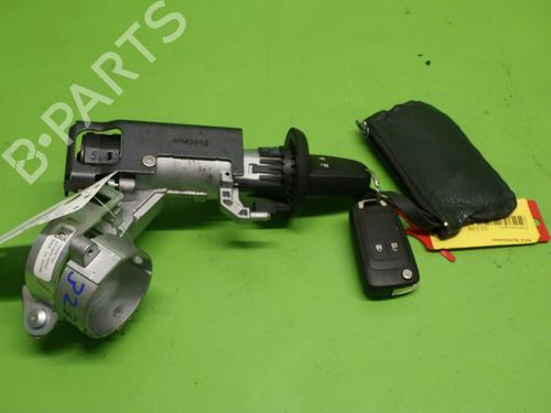 Used Ignition barrel OPEL MERIVA B MPV (S10) 1.4 (75) (120 hp) 31118891