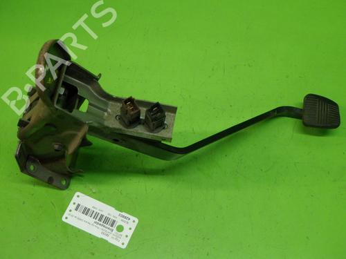 Used Break pedal NISSAN NAVARA NP300 (D40) 2.5 dCi 4WD (174 hp) 27601655