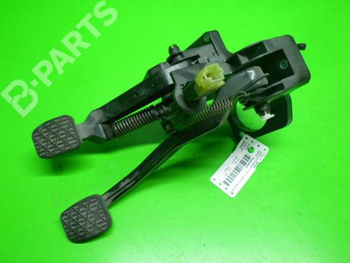 Used Pedal MERCEDES-BENZ A-CLASS (W169) A 170 (169.032, 169.332) (116 hp) 6364747