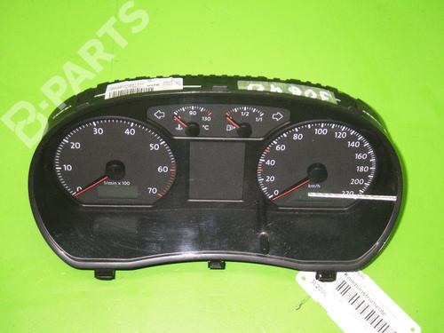 Used Instrument cluster VW POLO (9N_, 9A_) 1.2 (54 hp) 6950800