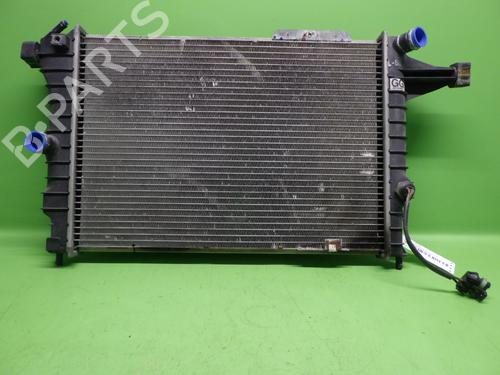 Used Water radiator OPEL VECTRA A (J89) 2.0 i (F19, M19) (115 hp) 28371693