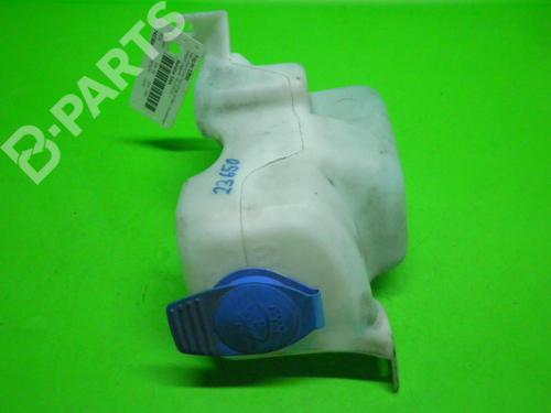 Used Windscreen washer tank VW GOLF IV (1J1) 1.4 16V (75 hp) 6344529