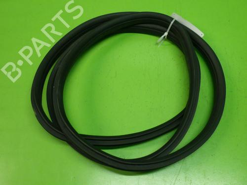 Rubber door seal TESLA MODEL X (5YJX) 100D AWD | BP22376331C142 