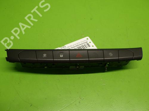 Used Warning switch FIAT TIPO Estate (356_, 357_) 1.4 (356WXF1B) (120 hp) 13731192