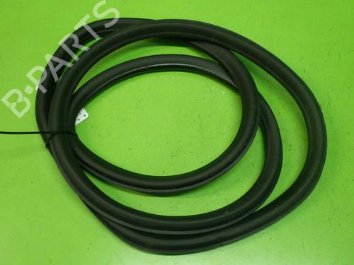 Used Rubber door seal OPEL ASTRA J (P10) 1.6 Turbo (68) (180 hp) 28526614