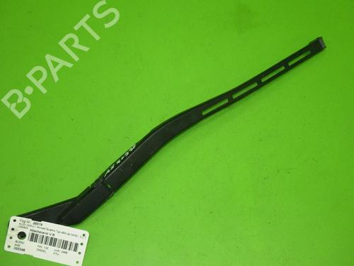 Used Front windshield wiper arm AUDI A6 C5 Avant (4B5) 2.5 TDI quattro (180 hp) 14727630