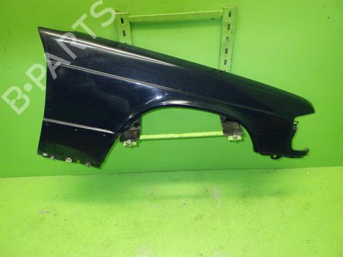 Used Right front fenders MERCEDES-BENZ 190 (W201) E 1.8 (201.018) (109 hp) 28371597