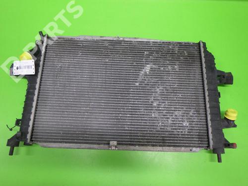 Radiateur à eau OPEL ZAFIRA / ZAFIRA FAMILY B (A05) 1.9 CDTI (M75) (150 hp) 13171429