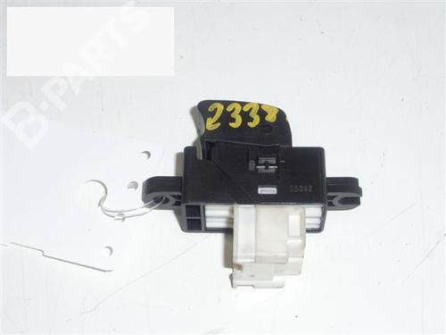 Right front window switch NISSAN ALMERA TINO (V10) 1.8 | BP6348906I26 
