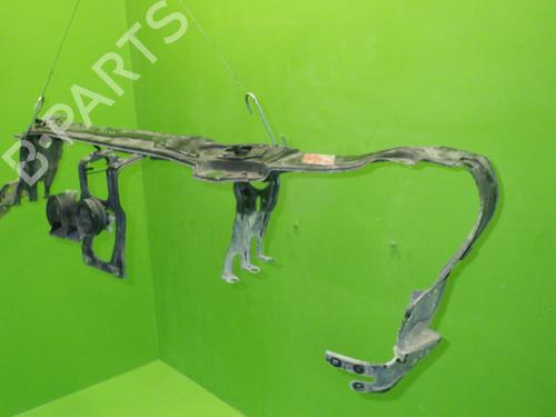 Crossmember MERCEDES-BENZ C-CLASS (W203) C 240 (203.061) | BP16118236C162 