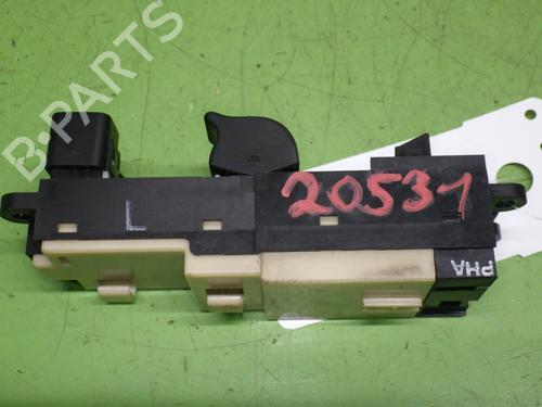 Interrupteur de vitre avant gauche NISSAN MICRA II (K11) 1.3 i 16V (HK11) | BP29739967I27 
