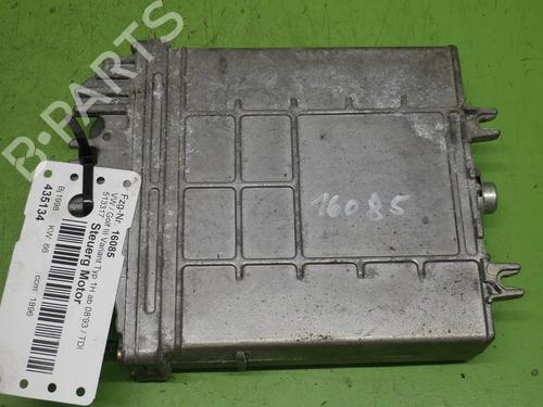 Used Control unit VW GOLF III Variant (1H5) 1.9 TDI (90 hp) 29757814