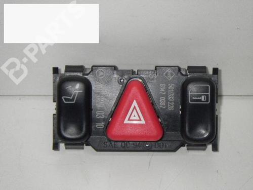 Used Warning switch MERCEDES-BENZ C-CLASS (W202) C 220 CDI (202.133) (125 hp) 6349891