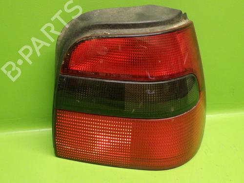 Used Right taillight SKODA FELICIA I (6U1) 1.3 (68 hp) 26226025