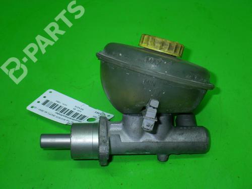 Used Brake master cylinder AUDI 80 B4 Saloon (8C2) 2.0 E (115 hp) 6360212