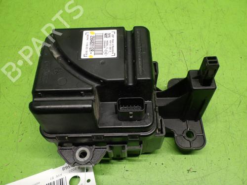 Used Electronic module RENAULT ZOE (BFM_) ZOE (BFMC, BFMD) (136 hp) 29215945