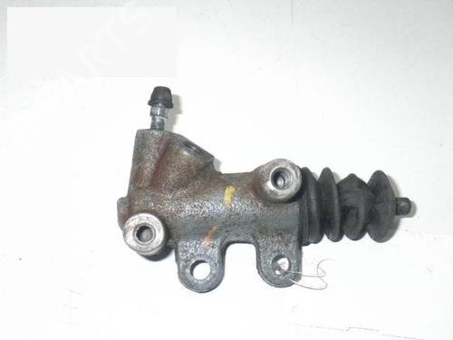 Clutch slave cylinder TOYOTA YARIS (_P9_) 1.0 VVT-i (KSP90_, KSP90R) | BP14708544M113 
