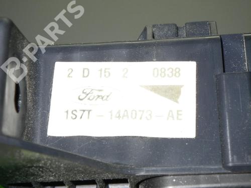 Fuse box FORD MONDEO III Turnier (BWY) 1.8 16V | BP6360371E1 