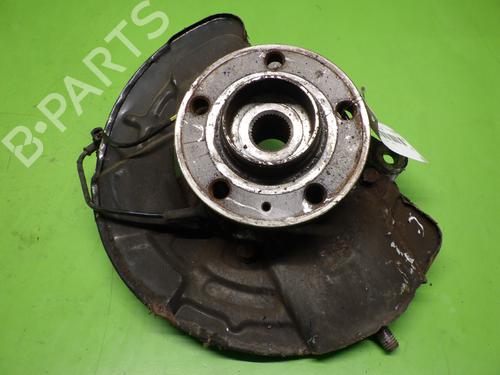 Used Right front steering knuckle VOLVO V70 II (285) D5 AWD (163 hp) 19417044
