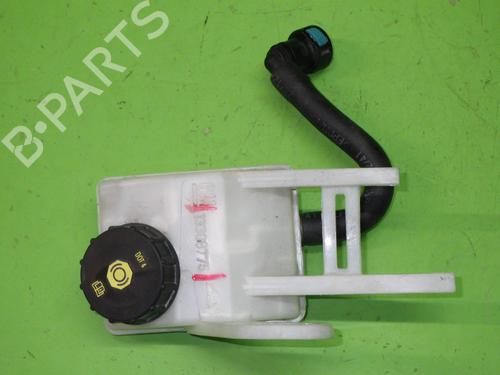 Used Brake fluid reservoir OPEL ZAFIRA TOURER C (P12) 1.6 CDTI (75) (136 hp) 16661307