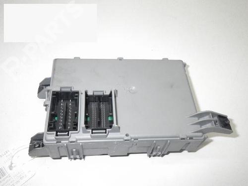 Used Fuse box FORD KA (RU8) 1.2 (69 hp) 6353933