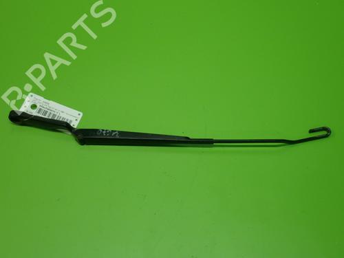 Used Front windshield wiper arm VW GOLF IV (1J1) 1.6 (100 hp) 22535939