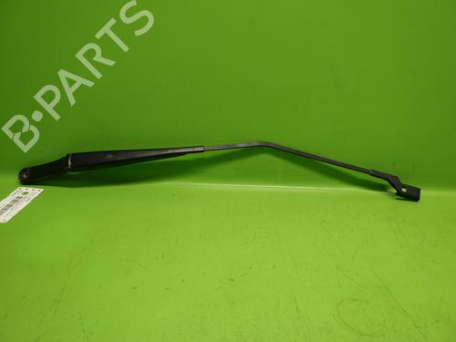 Used Front windshield wiper arm VW TOURAN (1T1, 1T2) 2.0 EcoFuel (109 hp) 28068284