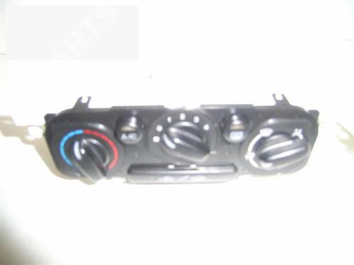 Used Climate control MAZDA 323 F VI Hatchback (BJ) 2.0 TD (101 hp) 6339463