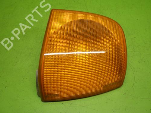 Used Right front indicator AUDI 100 C3 Saloon (443, 444) 2.0 (115 hp) 29215607