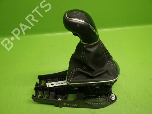 Pommeau de levier de vitesses OPEL ASTRA K (B16) 1.5 CRDI (68) (122 hp) 28206750