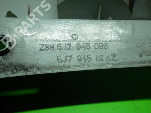 Right taillight SKODA ROOMSTER (5J7) 1.4 | BP6644974C35