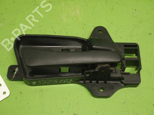 Højre fortil invendig håndtag HYUNDAI i30 (FD) 1.6 (126 hp) 30582356