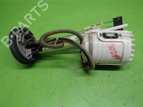 Used Electronic module VW PASSAT B3/B4 Variant (3A5, 35I) 2.0 (115 hp) 29215831