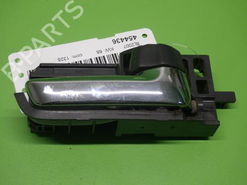 Used Front right interior door handle Front right interior door handle SUZUKI SWIFT III (MZ, EZ) 1.3 (RS413, ZC11S) (92 hp) 39969883 39969883