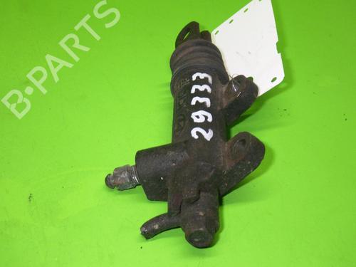 Clutch slave cylinder HYUNDAI SANTA FÉ I (SM) 2.0 CRDi 4x4 | BP14729736M113 