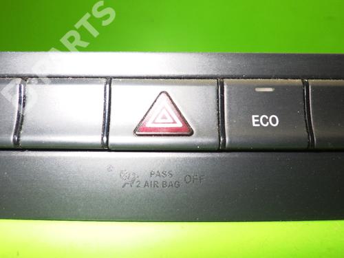 Warning switch MERCEDES-BENZ B-CLASS Sports Tourer (W246, W242) B 180 (246.242) | BP9451704I22