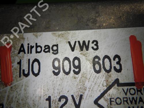 ECU airbags VW EOS (1F7, 1F8) 2.0 TDI | BP28364132M53 