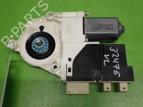 Fensterhebermotor vorne rechts für CITROËN C8 (EA_, EB_) 2.0 HDi 135 (136 hp) 33162061