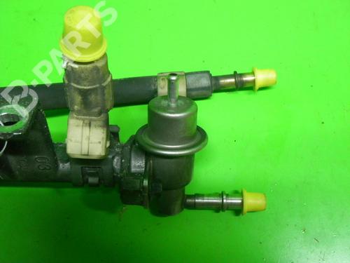Injection rail FORD MONDEO II Turnier (BNP) 2.0 i | BP6367067M98 