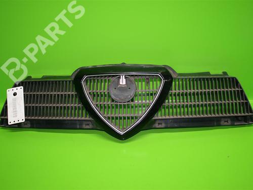 Calandra anteriore ALFA ROMEO 155 (167_) 1.7 T.S. (167.A4D, 167.A4H) (115 hp) 6405653