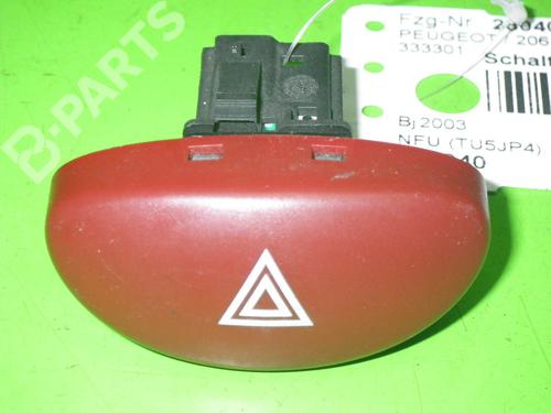 Used Warning switch PEUGEOT 206 CC (2D) 1.6 16V (2DNFUF, 2DNFUR) (109 hp) 6375701