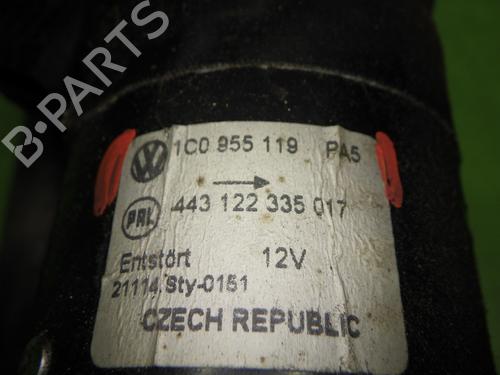 Articulacion limpia delantero VW TRANSPORTER T4 Bus (70B, 70C, 7DB, 7DK, 70J, 70K, 7DC, 7DJ) 1.9 TD | BP28364159C83 