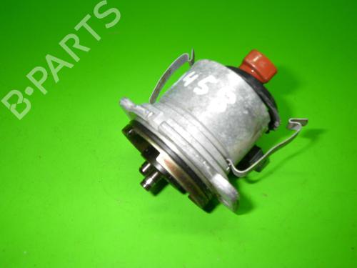 Used Ignition distributor OPEL CORSA B (S93) 1.2 i (F08, F68, M68) (45 hp) 14710356